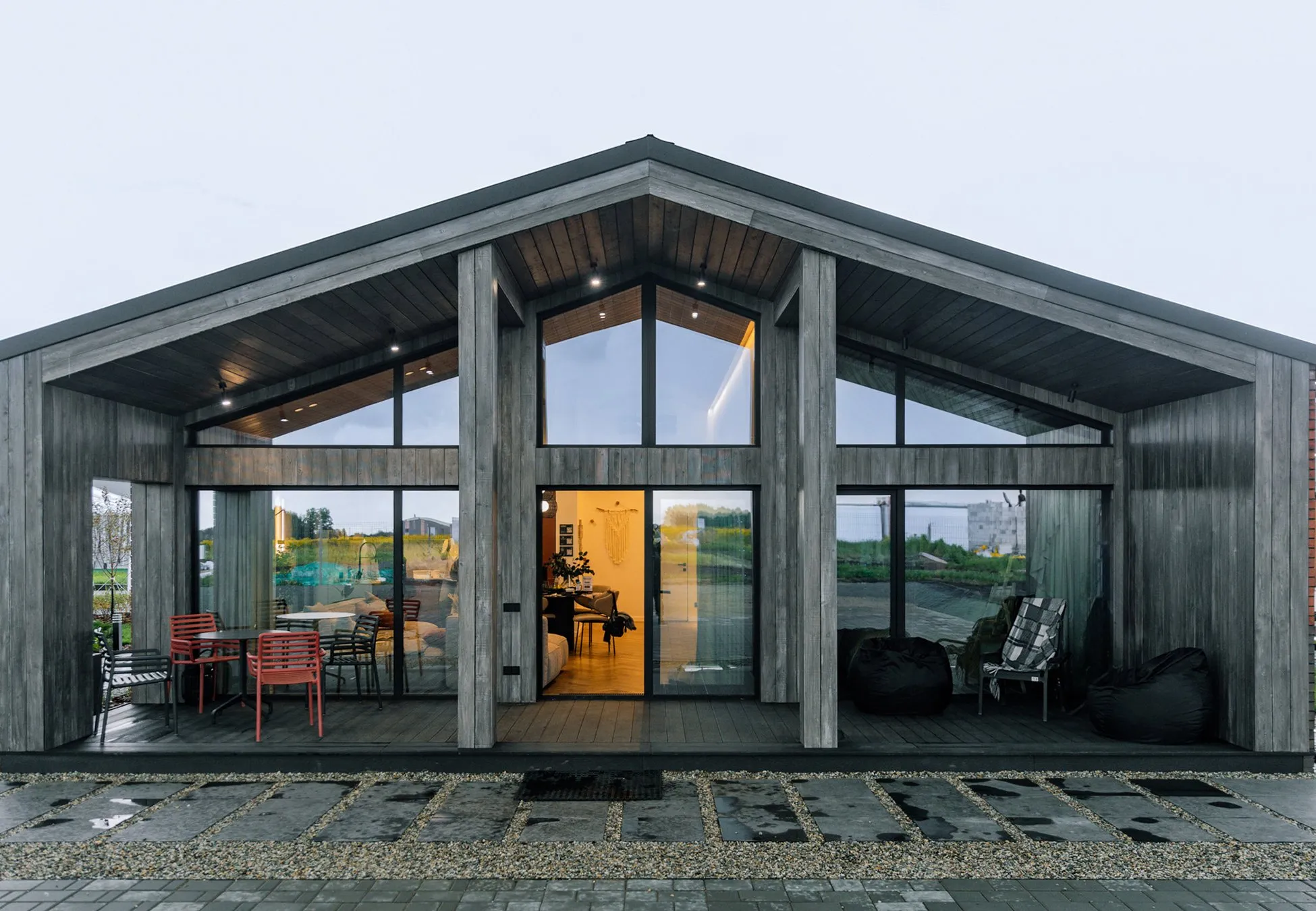 Выставочный дом в Новосибирске