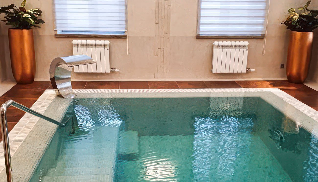 Частный бассейн 10 м² в Казани