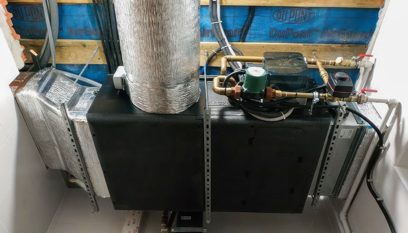 Установка Capsule Pool 2000 W в частном бассейне