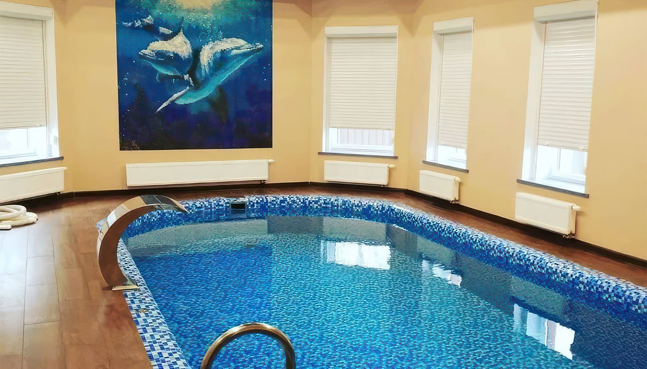 Канальный осушитель воздуха OS1700 в частном бассейне